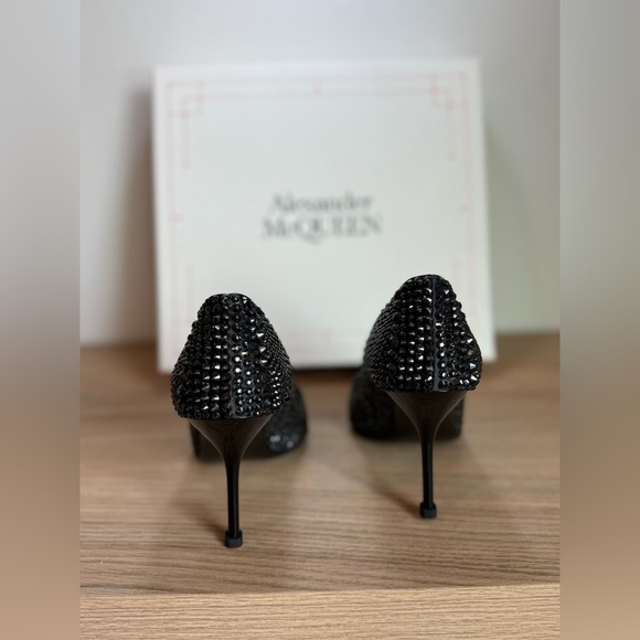 NWT Alexander McQueen Black Crystals Pumps size 37 - Picture 6 of 7